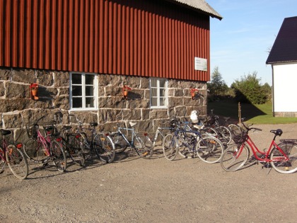 Med cyklar på Cykelleden kan man också ta sig hit. Med cyklar på Cykelleden kan man också ta sig hit.