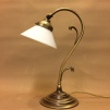 Jugendlampan med liten opalvit skomakarskärm