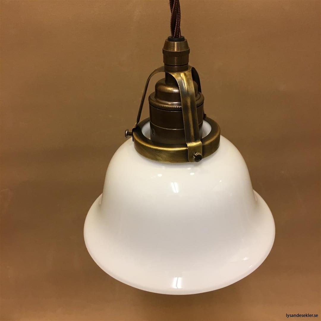 fönsterlampa tygsladd brun antik klofattning (20)