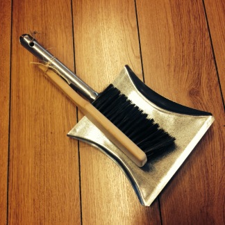 Borstset 39 cm långt - Borstset galvad skyffel +  svart borst
