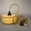 Vintagelampa med tygsladd (äldre) - Äldre lampskärm + tygsladd guld med 2 ringar