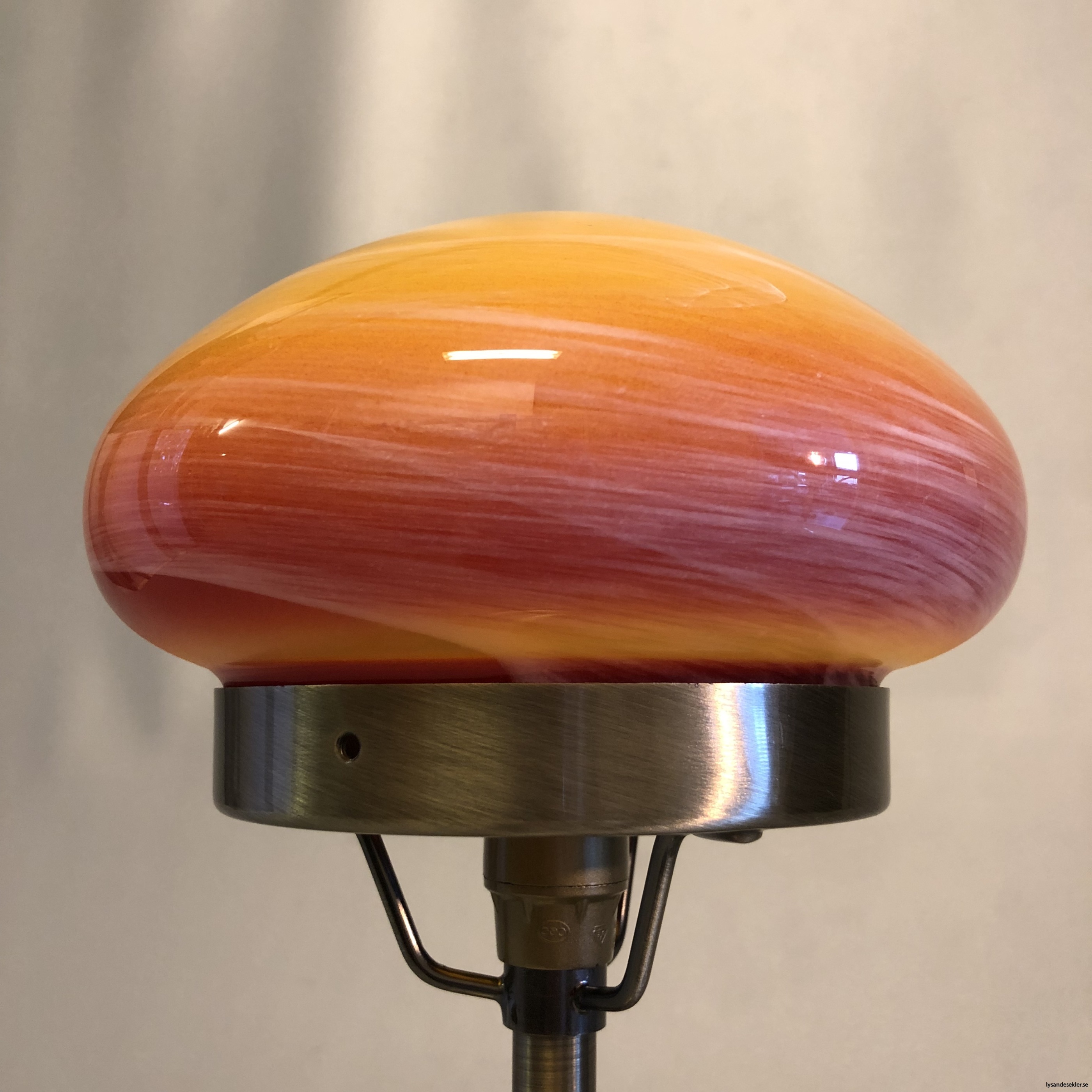 liten strindbergslampa 12 cm skärm22