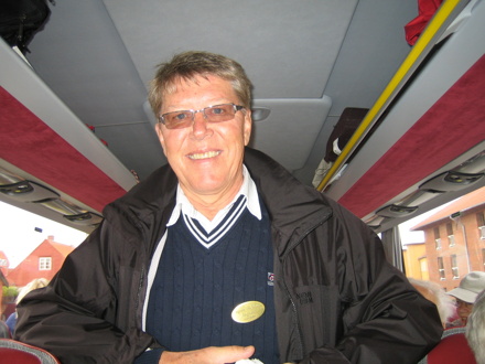 Ingvar Nilsson är alltid med som reseledare/guide för att se så att allt fungerar så som det är tänkt. Ingvar Nilsson är alltid med som reseledare/guide för att se så att allt fungerar så som det är tänkt.