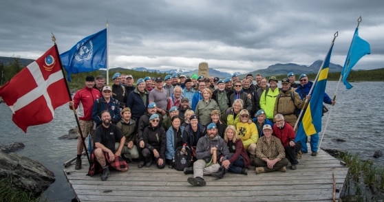 Över femtio veteraner och anhöriga tog sig på den sista etappen till Treriksröset. Foto: Kim Svensson Över femtio veteraner och anhöriga tog sig på den sista etappen till Treriksröset. Foto: Kim Svensson