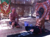 Yoga utomhus med Baba Goa 2011