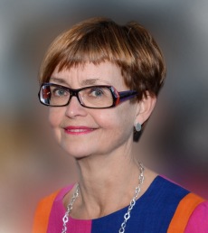 Lisbet Bertilsson, Revisor.  Legitimerad sjuksköterska. Bostadsort Kungsbacka