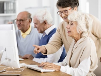 SeniorNet Lidingö (SNL) är en ideell förening där seniorer lär seniorer att använda digital teknik. Välkommen till oss!