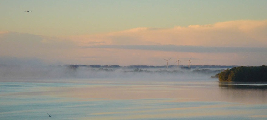 Morgondimma över Ringsjön Morgondimma över Ringsjön