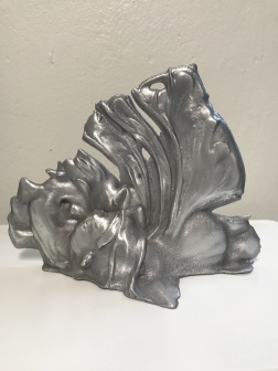 DARLING STONE. 2018. skulptur. Aluminium. H: 19 cm DARLING STONE. 2018. skulptur. Aluminium. H: 19 cm