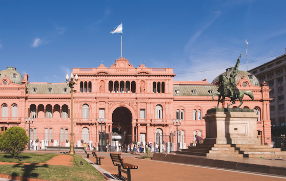 Presidentpalatset Casa Rosada ritat av den svenske arkitekten Henrik Åberg Presidentpalatset Casa Rosada ritat av den svenske arkitekten Henrik Åberg