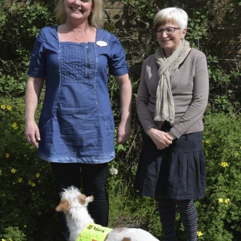 Matte Carina Bouvin Fiffi och enhetschef Ingrid Svensson Matte Carina Bouvin Fiffi och enhetschef Ingrid Svensson