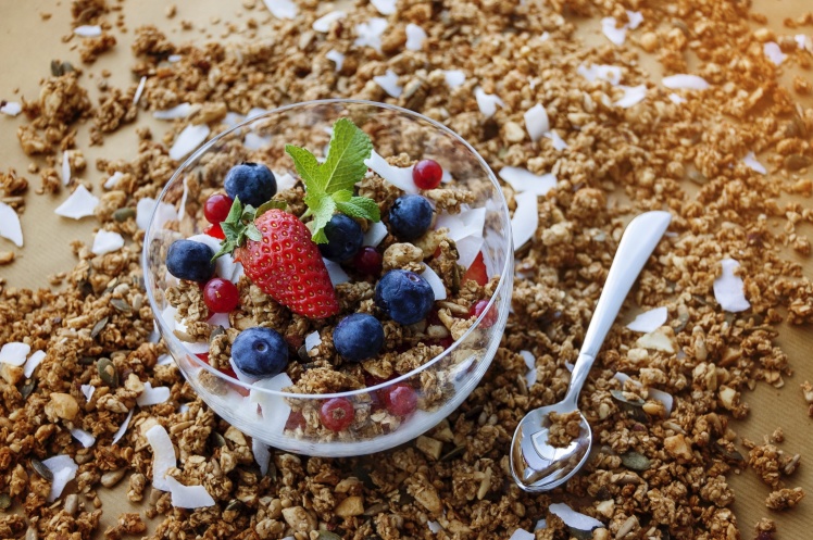 Bild på granola/müsli från Pixabay. En egen bild kommer snart.