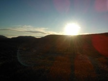 Härlig löpning i höstfjällen, klar luft vackra färger då solen ligger lågt över fjällen. Men nu längtar jag efter snö, minusgrader och skidor. Njut av  att vi har årstider!