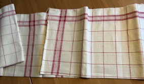 En fin handduksräcka i hellinne - En handduksräcka