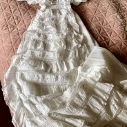 Reserverad En ljuvligt vacker antik dopklänning. Vilket hantverk!
