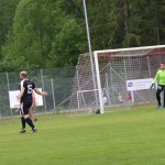 alexander wallinder får iväg en höjdare som lägger sig på nättaket