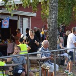hardys grill hade fullt upp i pausen