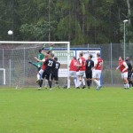 farligt framför den rödvita buren