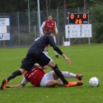 förre rödvita spelaren pontus karlsson trycker ner junioren theo jonsson