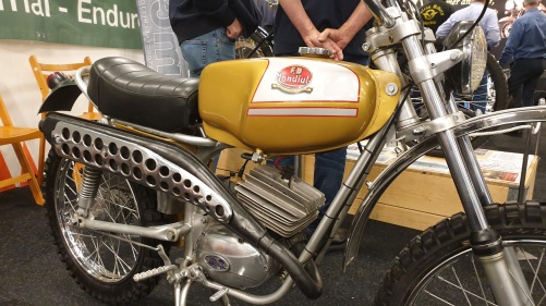 Årets lotterivinst: Mondial Cross 49 cc 1974 4-vxl