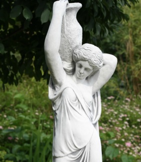 Trädgårdsstaty Artemis - Trädgårdskonst Artemis