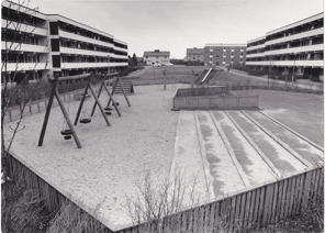 Hallands-Bild Foto: Börje Försäter. Lekplats på Trädlyckan 1970-tal.