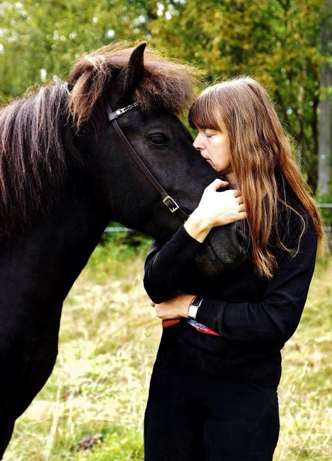 Atli och Iris. Foto av Johanna Landgren. Atli och Iris. Foto av Johanna Landgren.