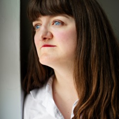 Rhona was born with a cleft lip and palate. She is a member of the Changing Faces association, which raises awareness of discrimination related to visible differences. 