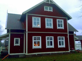 Spröjsade fönster från AlfaFönster.