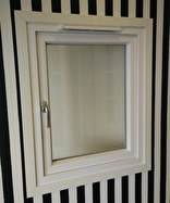 Utåtgående fönster 2
