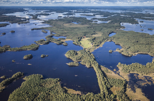 Flygbild över Åsnens ö- och sjövärld Flygbild över Åsnens ö- och sjövärld