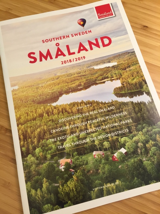 Magasinen finns på tyska och engelska Magasinen finns på tyska och engelska