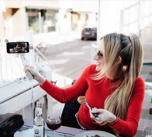 Galia Brener från Frankfurt gjorde en vlogg – se länk nedan. Galia Brener från Frankfurt gjorde en vlogg – se länk nedan.