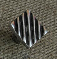 Köksknopp Giara brittanium brons Köksknopp Giara brittanium brons