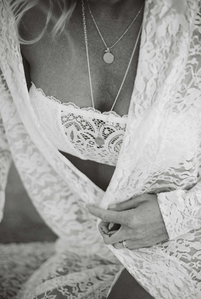 boudoir, boudoirfotograf, fotograf i göteborg, fotograf Madeleine Wejlerud, boudoirfotografering, morgongåva, egoboost boudoir, boudoirfotograf, fotograf i göteborg, fotograf Madeleine Wejlerud, boudoirfotografering, morgongåva, egoboost