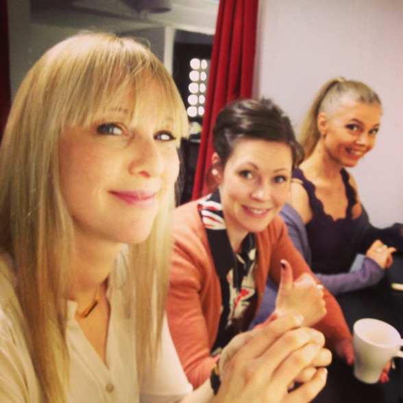 My beautiful friends Janna Vettergren, Emma Nilsdotter and Katarina Henryson getting ready for performance! My beautiful friends Janna Vettergren, Emma Nilsdotter and Katarina Henryson getting ready for performance!