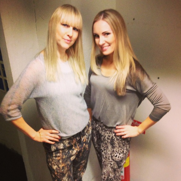 Janna Vettergren and Hannah Holgersson ready for dress rehearsal.... dressed for success...!=) Janna Vettergren and Hannah Holgersson ready for dress rehearsal.... dressed for success...!=)