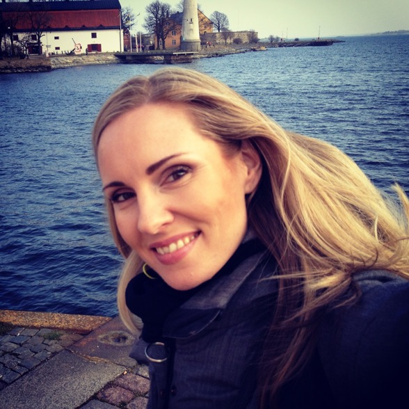 Hannah Holgersson outside the rehearsal venue, Karlskrona! Hannah Holgersson outside the rehearsal venue, Karlskrona!