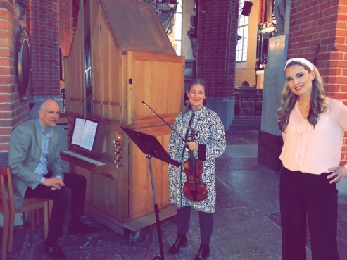 Mattias Wager, Maria Lindal and Hannah Holgersson during recording at Storkyrkan.