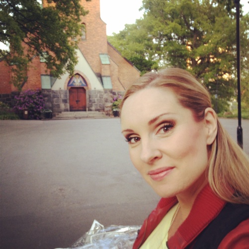 Hannah Holgersson after a successful concert at Nacka kyrka