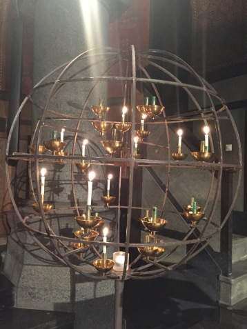 Candle lights at Uppenbarelsekyrkan, Saltsjöbaden Candle lights at Uppenbarelsekyrkan, Saltsjöbaden