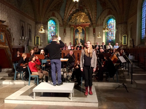 Conductor Jonas Marmbrandt, Hannah Holgersson and baroque ensemble during dress rehearsal.