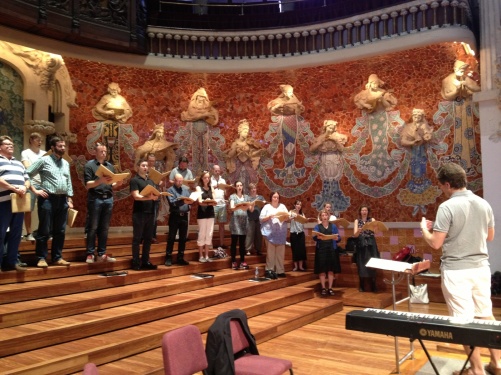 Fredrik Malmberg and the Eric Ericson Chamber Choir duing rehearsal!