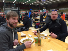 Oscar Bergenholtz stakade in topp 500. Patrik Alperud bröt tyvärr i Evertsberg. Han ska renovera vårt kök i april, så det var kanske bara bra att han inte tog ut sig för mycket. Oscar Bergenholtz stakade in topp 500. Patrik Alperud bröt tyvärr i Evertsberg. Han ska renovera vårt kök i april, så det var kanske bara bra att han inte tog ut sig för mycket.