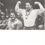 RÖRANDE 1978-44,WM Styrkelyft,Nakao lånar Peter Svedins lilla halsband