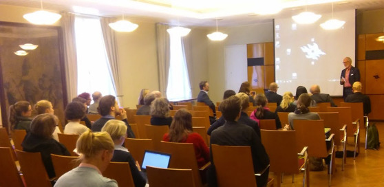 Kari Raivio päätti seminaarin. Kuva: Hanasaari. Kari Raivio päätti seminaarin. Kuva: Hanasaari.