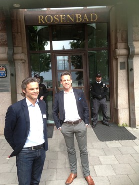 Mats och Jens Hoffmann utanför Rosenbad Mats och Jens Hoffmann utanför Rosenbad