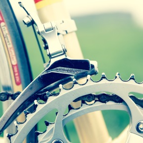 bicycle-chainrings-close-up-93777