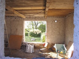 Vardagsrummet under utgrävning