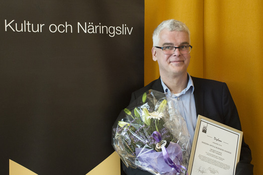 Liljevalchs chef Mårten Castenfors tog emot priset under en prisceremoni på tisdagskvällen. Foto: Tilo Stengel Liljevalchs chef Mårten Castenfors tog emot priset under en prisceremoni på tisdagskvällen. Foto: Tilo Stengel